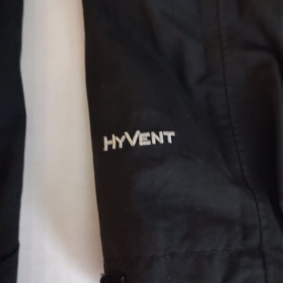 The North Face Outer Shell of the HyVent Black Full-Zip Jacket Youth 14/16 - Picture 7 of 16